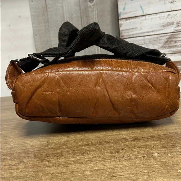 Jack Georges great shape voyager smooth leather convertible backpack pouch - Picture 8 of 11